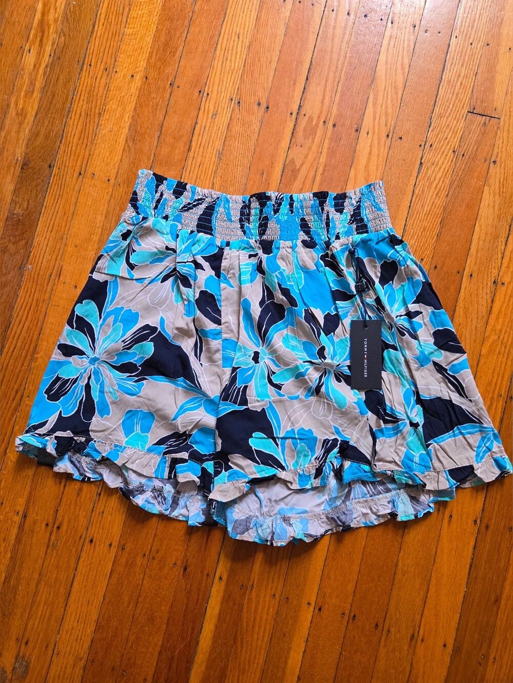 NWT Tommy Hilfiger Shorts